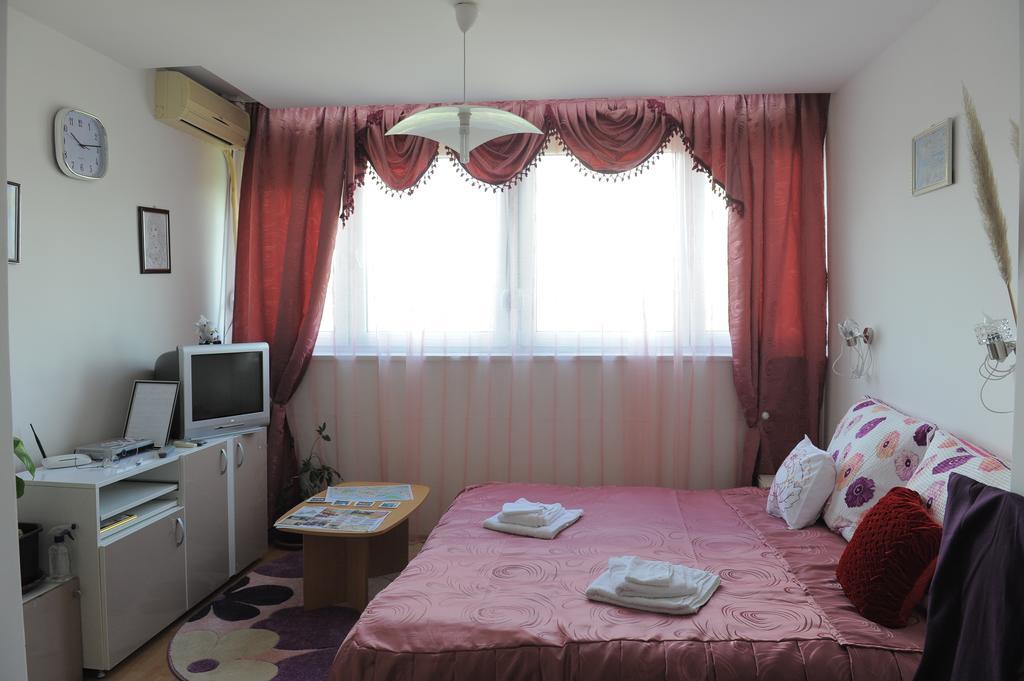 Apartment Daca Stan Belgrad Exteriör bild