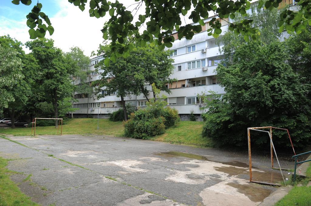 Apartment Daca Stan Belgrad Exteriör bild